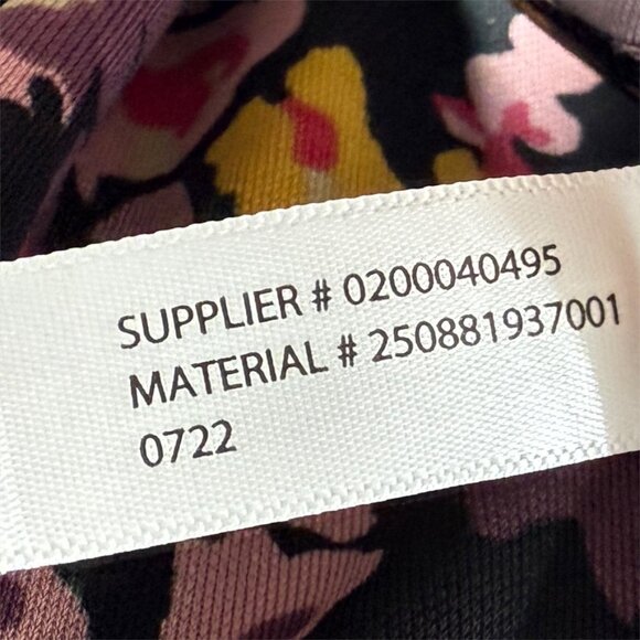 Lauren Ralph Lauren Floral Stretch Jersey Surplice Button Down Long Sleeve Dress - Picture 9 of 12